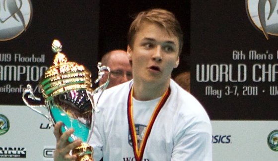 Nico Salon palkintokaappia komistaa myös nuorten MM-kulta.