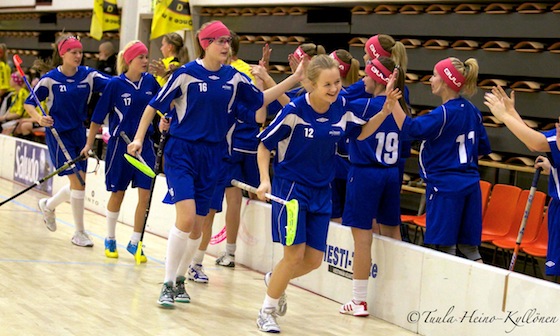 Helsinkiläinen M-Team johtaa C-tyttöjen SM-sarjaa. Kuva: Tuula Heino-Kyllönen