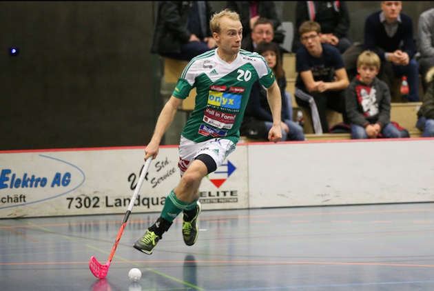 Riku Kekkosen Wiler pelaa finaaliuusinnan jo puolivälierissä. Kuva: Erwin Keller / Unihockey.ch
