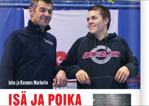 Salibandylehdessä 1/12 haastateltiin ensimmäistä liigakauttaan pelannutta Rasmusta (oik.) ja hänen isäänsä Juha Markelinia. 